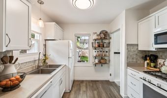 1107 Harding Ave, Ames, IA 50010