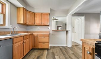 541 8th St, Ambridge, PA 15003