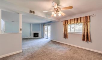 292 Brightfield Dr, Ballwin, MO 63021