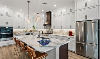 7109 ESTERO Ct, Apollo Beach, FL 33572