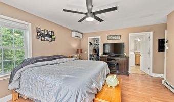 70 Riverside Dr, Allenstown, NH 03275