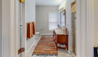 1897 Central Ave, Bridgeport, CT 06610