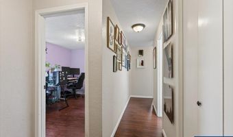 990 Hazel St, Aumsville, OR 97325