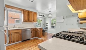 6794 Osage Ave, Allen Park, MI 48101