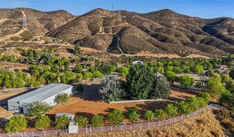 11709 Mint Canyon Rd, Agua Dulce, CA 91390