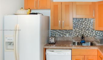 3401 N Country Club Dr 706, Aventura, FL 33180
