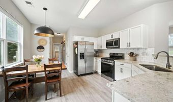 110 Camdyn, Woodstock, GA 30188