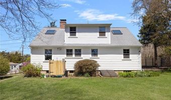 153 Hamilton Ave, Jamestown, RI 02835