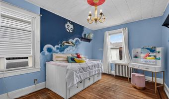 9 LINCOLN Pkwy, Bayonne, NJ 07002