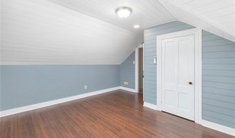 29 Fenner Ave A, East Providence, RI 02915