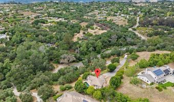 2557 Live Oak Park Rd, Fallbrook, CA 92028
