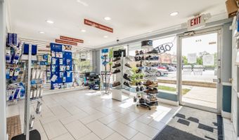 412 W Lake St, Addison, IL 60101