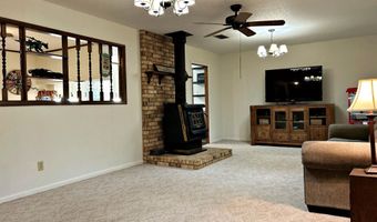 2838 Sylvia St, Arkadelphia, AR 71923