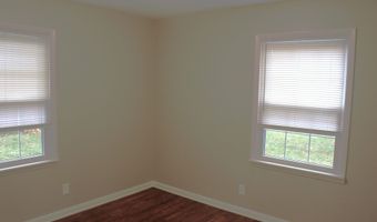 1905 E 47th St, Anderson, IN 46013