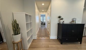 5571 Bethany Bend Dr, Las Vegas, NV 89135