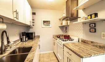 1601 18TH St NW 617, Washington, DC 20009