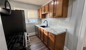 810 Thayer St 2, Akron, OH 44310