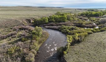 84 Bow Fiddle Ranch Rd, Centennial, WY 82070