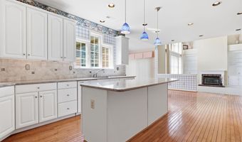 1034 GLENDEVON Dr, Ambler, PA 19002