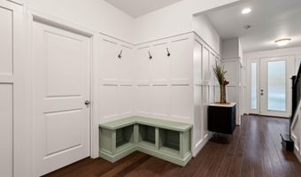 20379 CODMAN Dr, Ashburn, VA 20147