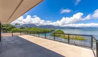 44-443 Kaneohe Bay Dr, Kaneohe, HI 96744