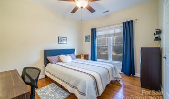 11 Forest Park Ln, Asheville, NC 28803