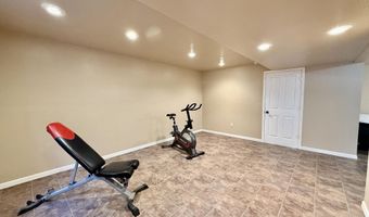 1522 N 20th St, Aberdeen, SD 57401