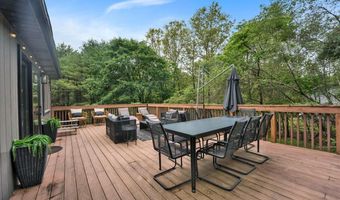 167 Valley View Dr, Albrightsville, PA 18210