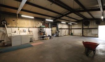 123 Westover Dr, Adel, GA 31620