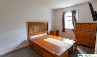 257 Ridgeview Dr, Alburtis, PA 18011