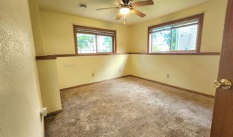214 Murley Dr, Madison, WI 53718