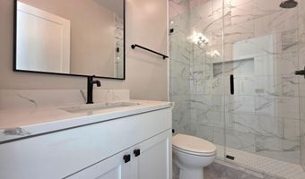 41 E REED Ave, Alexandria, VA 22305