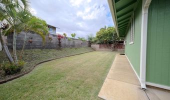 18 Hoomoku Loop, Kahului, HI 96732