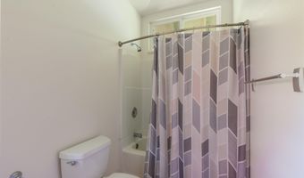 601 N Honokala Rd B, Haiku, HI 96708