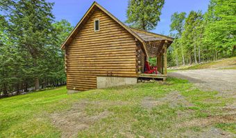 15 N Ridge Rd, Beaver Cove, ME 04441