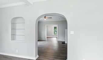 355 W 9th St, Auburn, IN 46706