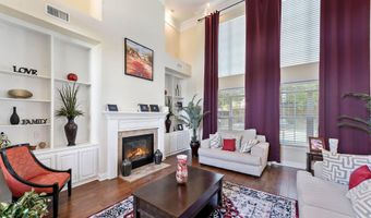 2013 Pointe Clear Dr, Biloxi, MS 39531