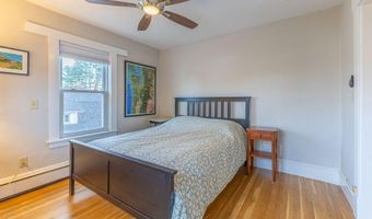 28 Mountainview Ave, Bangor, ME 04401