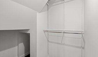 3361 S WAKEFIELD St B1, Arlington, VA 22206