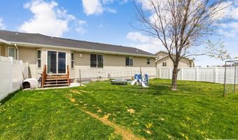 967 Clara Ct, Ammon, ID 83406