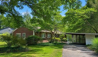 7108 WILSON Ln, Bethesda, MD 20817