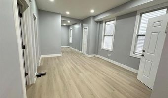 29 W 26TH St, Bayonne, NJ 07002
