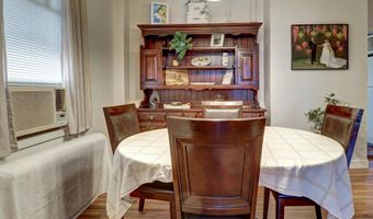 24 W 54TH St, Bayonne, NJ 07002