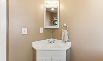 765 E Main St, Anoka, MN 55303