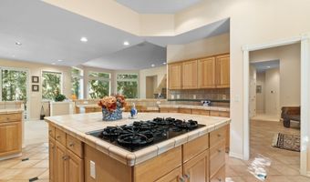 61841 E SALMON St, Brightwood, OR 97011