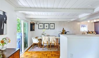 33 W Main Rd, Little Compton, RI 02837
