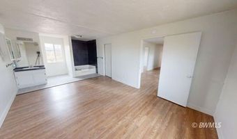 715 E Liberty Bell Ct, Big Water, UT 84741