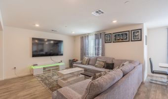 6421 Maple Leaf Ln, Riverbank, CA 95367