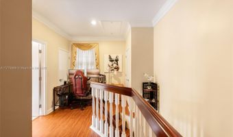 3707 NE 214th St 14, Aventura, FL 33180