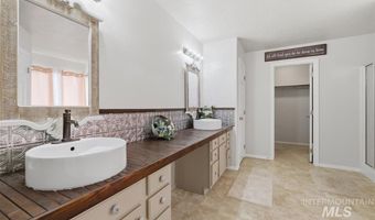11761 Tidewater St, Caldwell, ID 83605